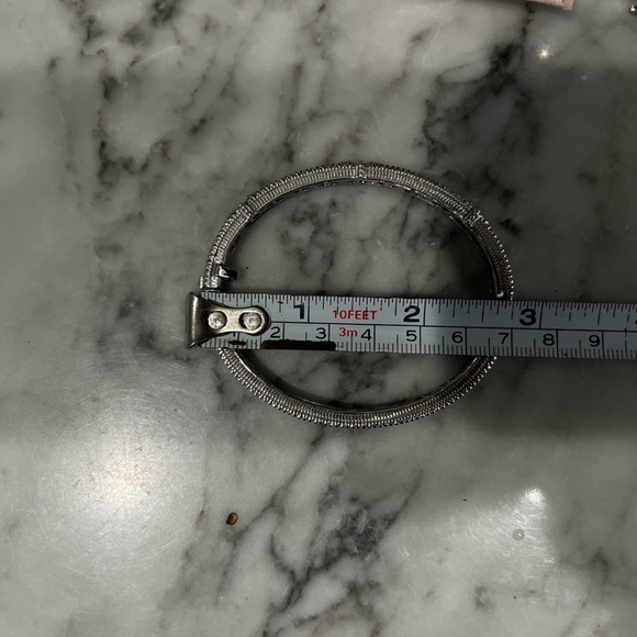 Judith Ripka Diamond Cuff and Diamond Hoops. Set. - Picture 15 of 16